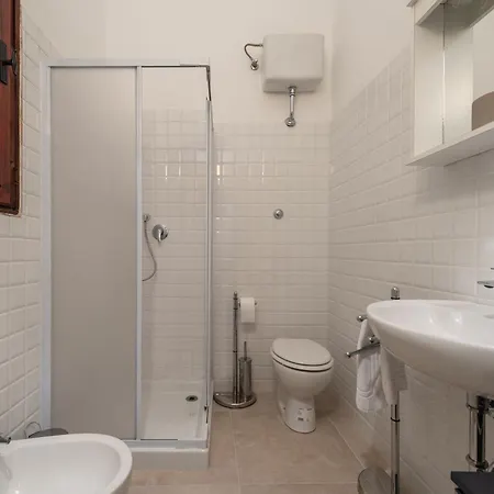 Hostly-suite Il Mediceo-lungarni In Town Center